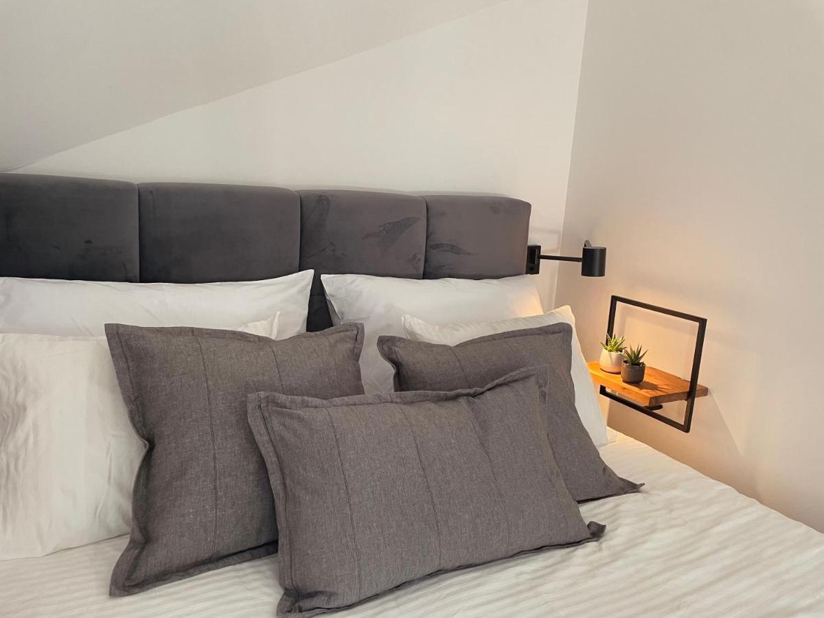 Grich Witch Apartment Zagreb Eksteriør bilde